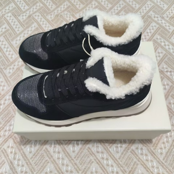 Brunello Cucinelli Shearling-Lined Black Sneakers - Picture 5 of 9